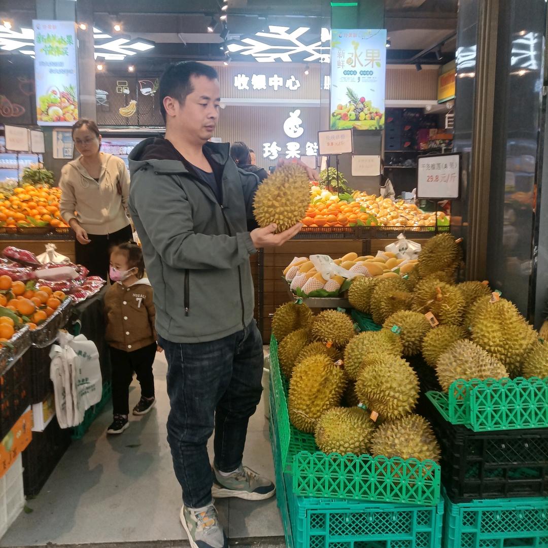 珍果鲜老丁(勤能补拙)