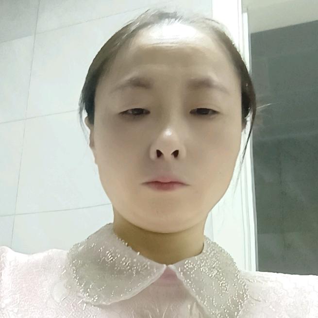 爱珍、