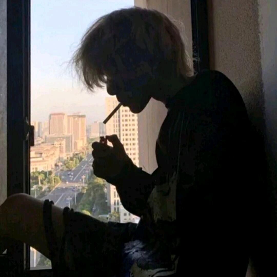 取乙只是为了靠近丙