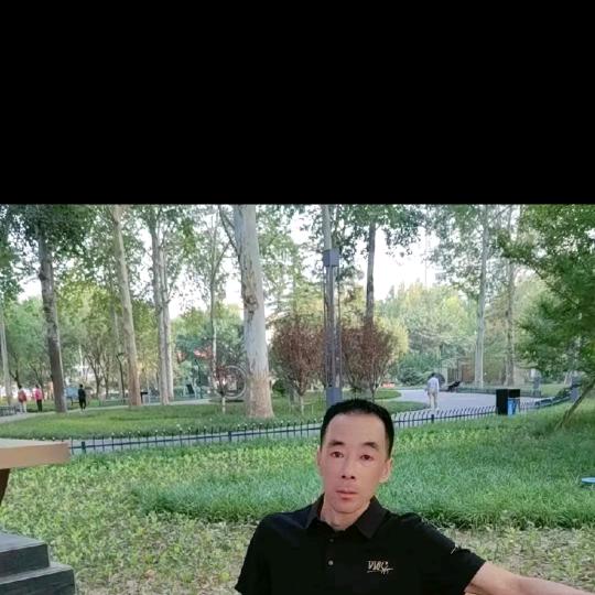 李军