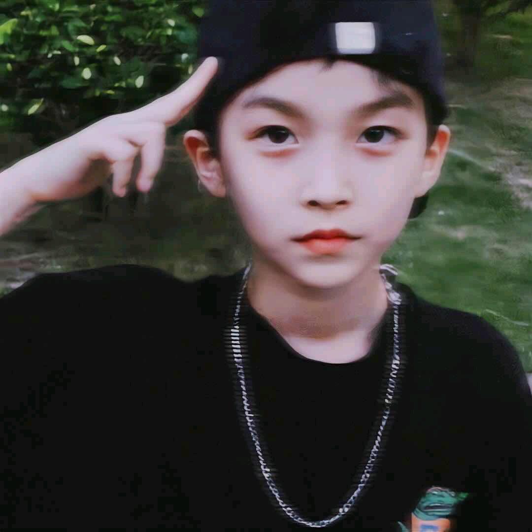 小卢老师🌵