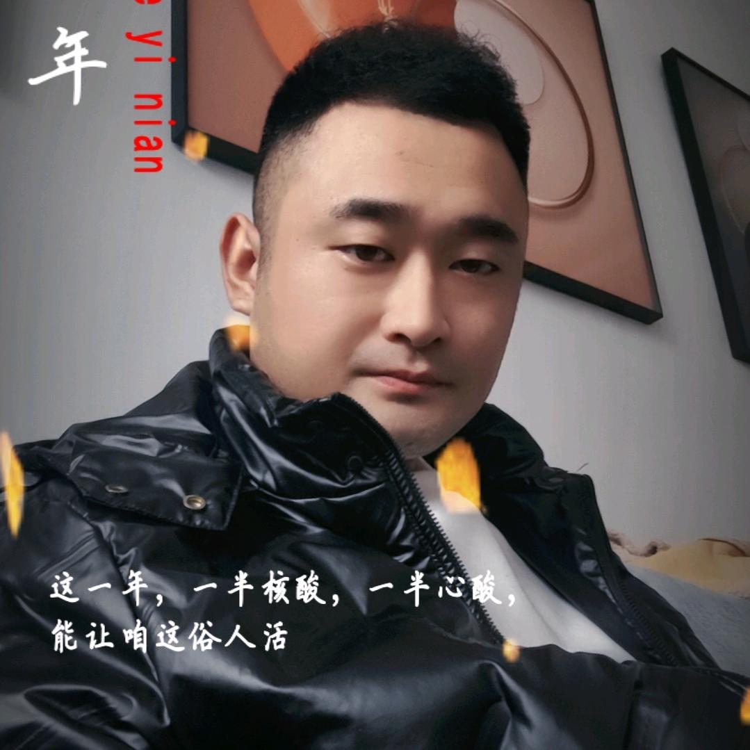 满山的猴子-我腚最红