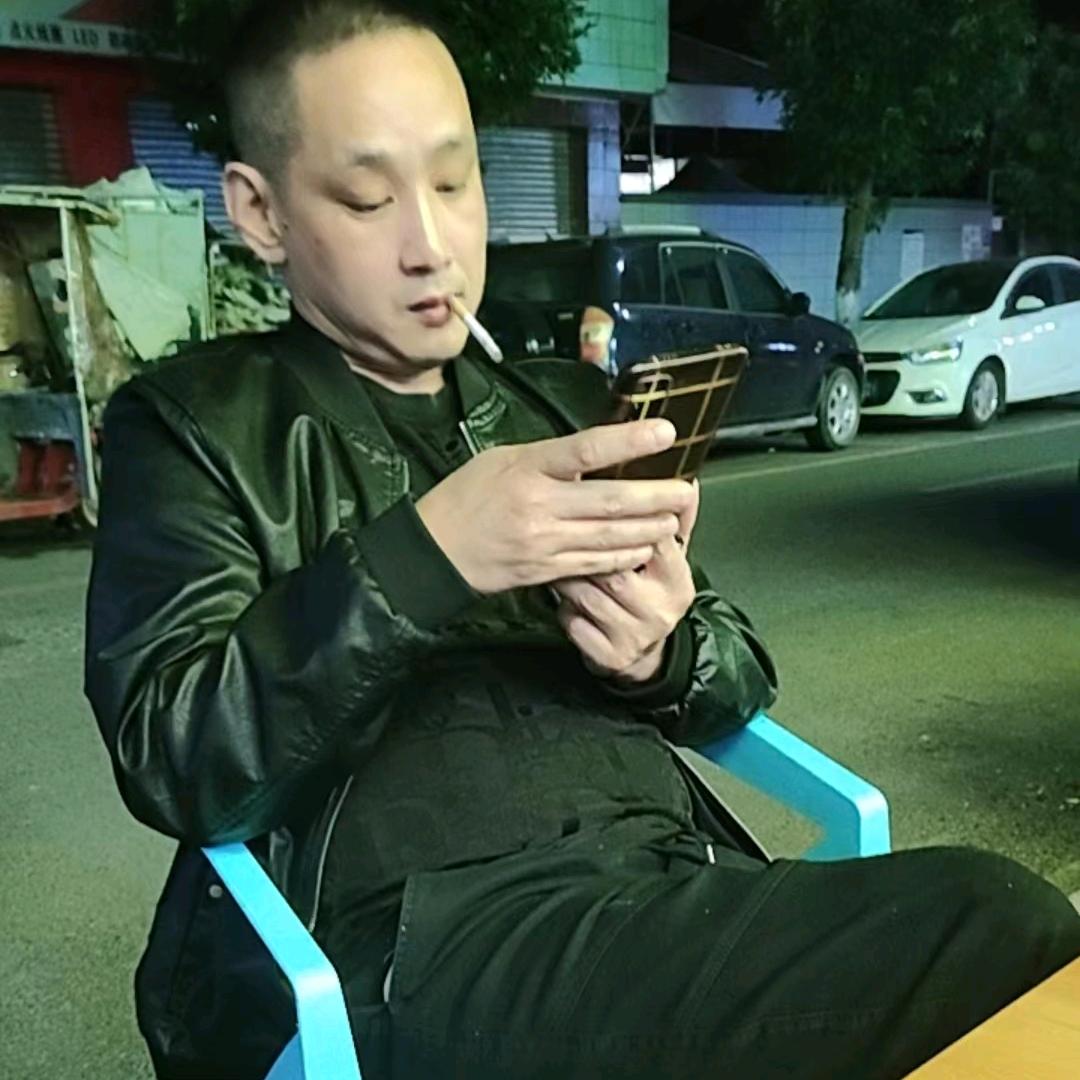 虎哥剁椒面筋
