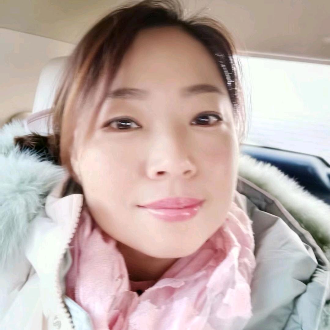 默美