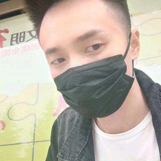 。小周