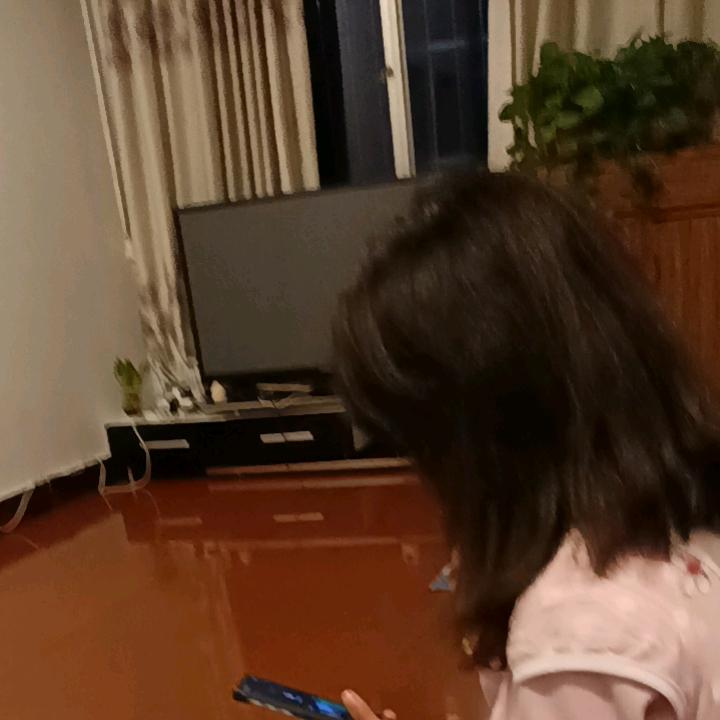 小艳艳