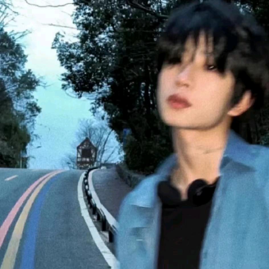 木木木子.