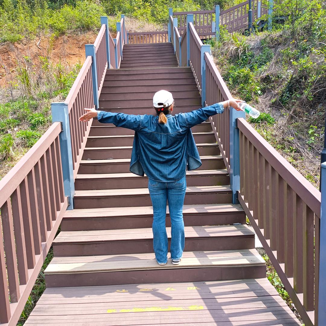 做好自己，保持善良拒绝连赞