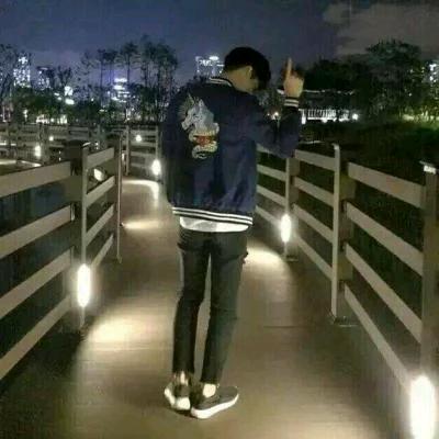 董秀磊