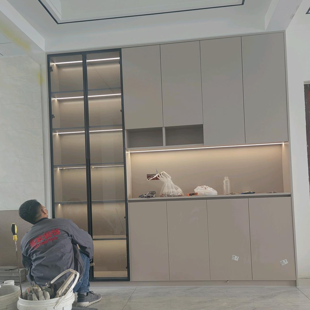 @临朐萬家装饰军姐