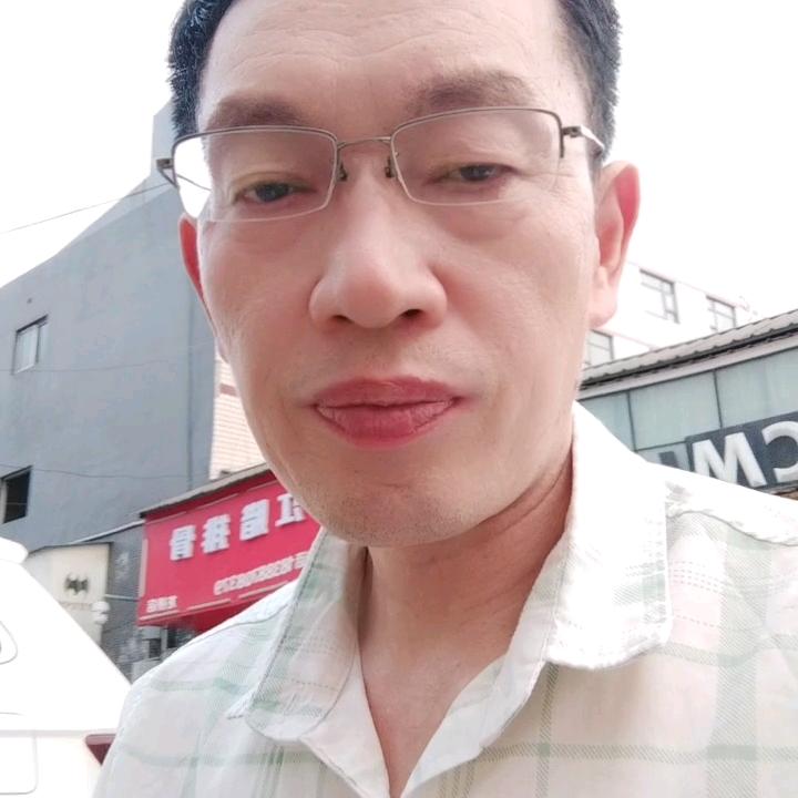 点亮红星