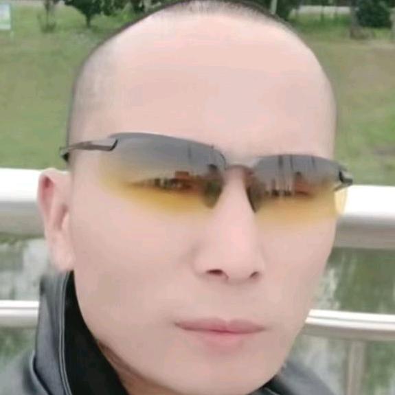 平头哥🔥🔥🔥1333