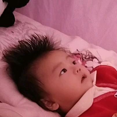 肖国，，工地爱唱山歌