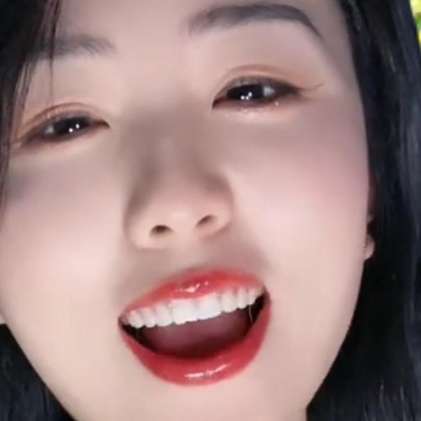 莹莹大美女
