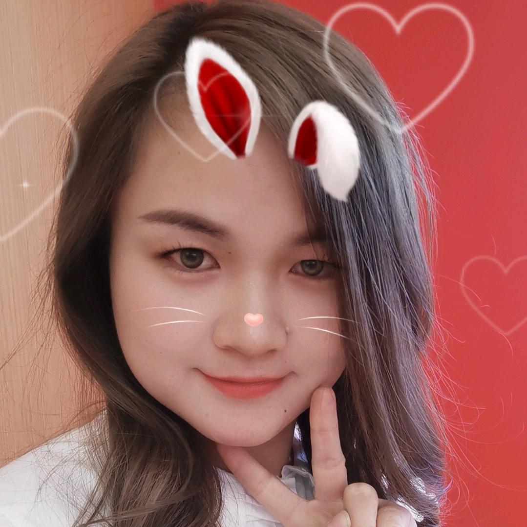 卖干果的小丽