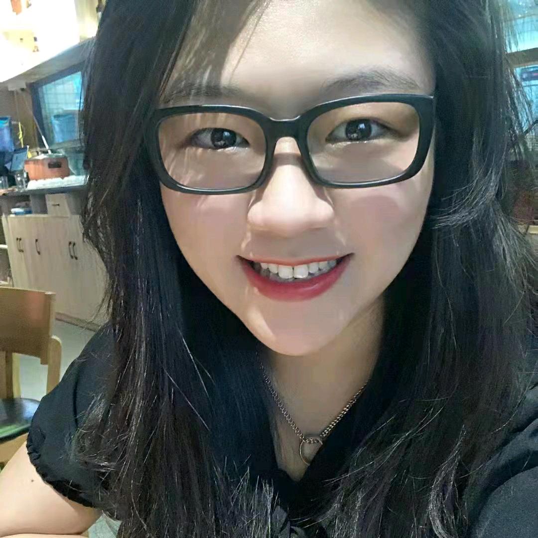 柏   因