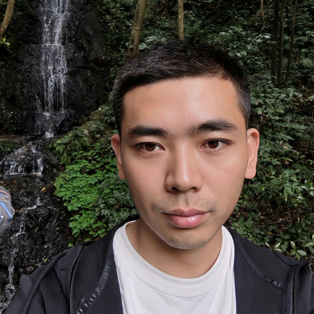 请叫我小唐