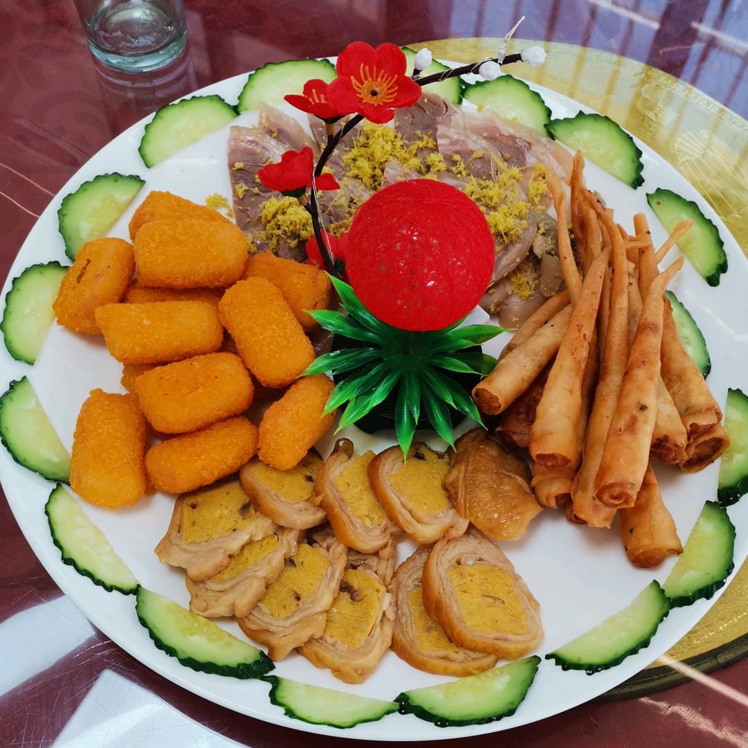 谢武。平平安安顺顺