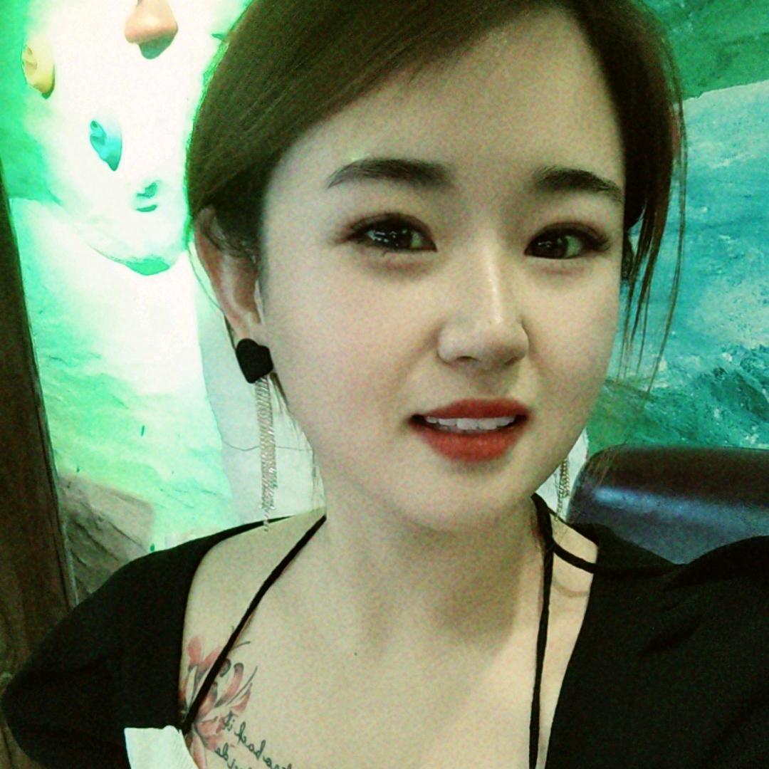 喝不醉的小趴菜