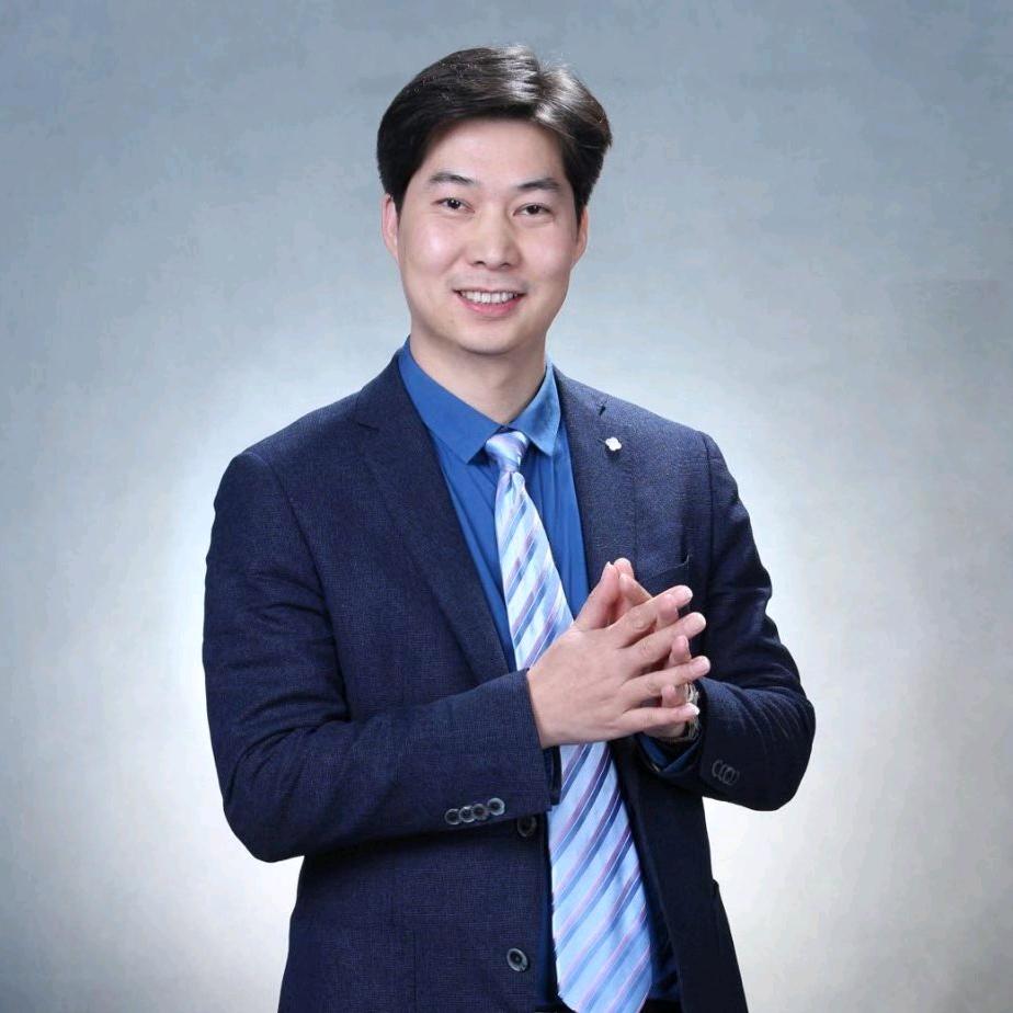 华壹教育陈校长
