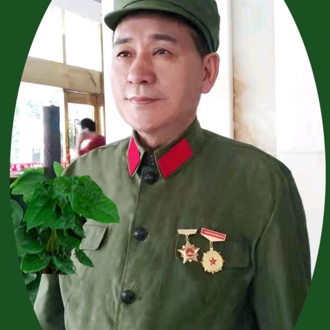 任佳伦