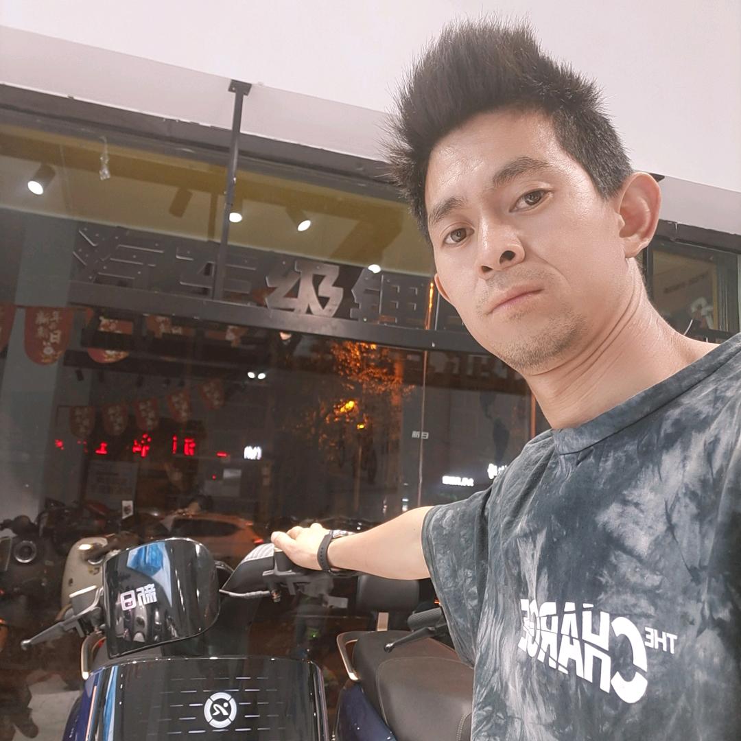 罗平新日电动车