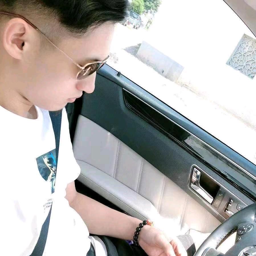 天意（在苏州吴中卖电动车）