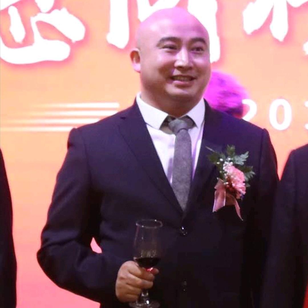 狼图腾（狼哥）