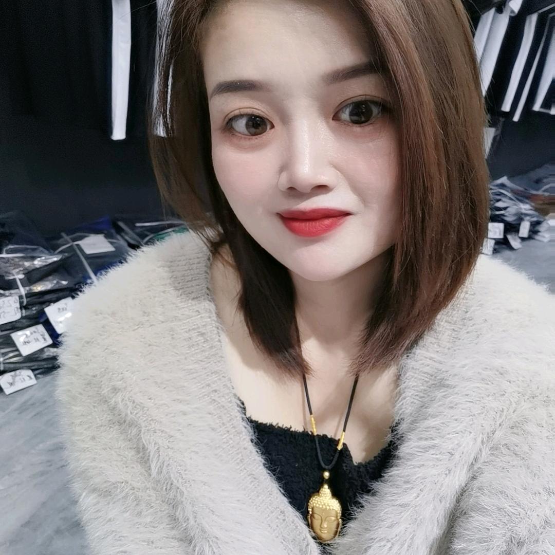 曹县后街自由人男装~苏苏