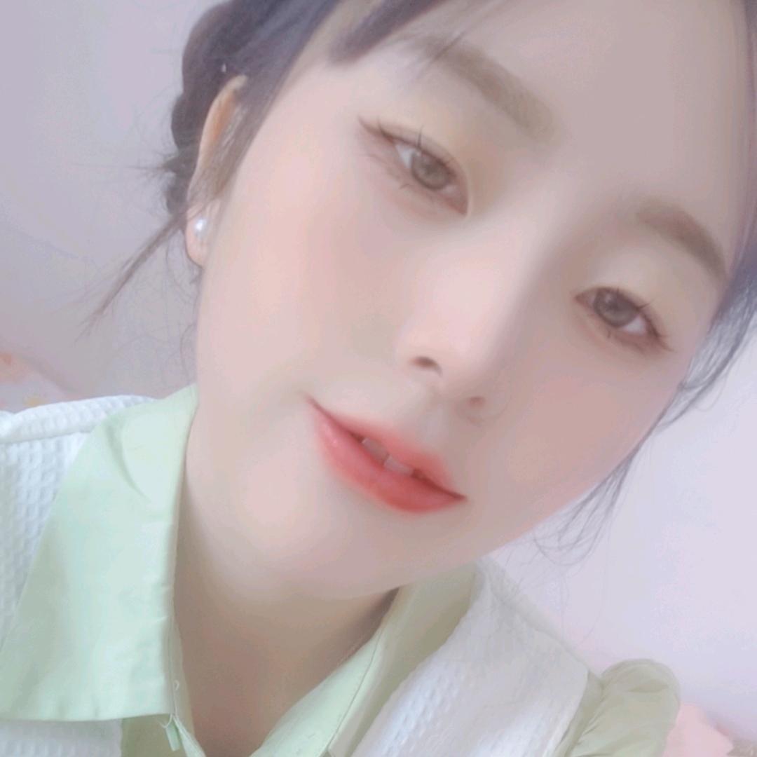 等待。未来。