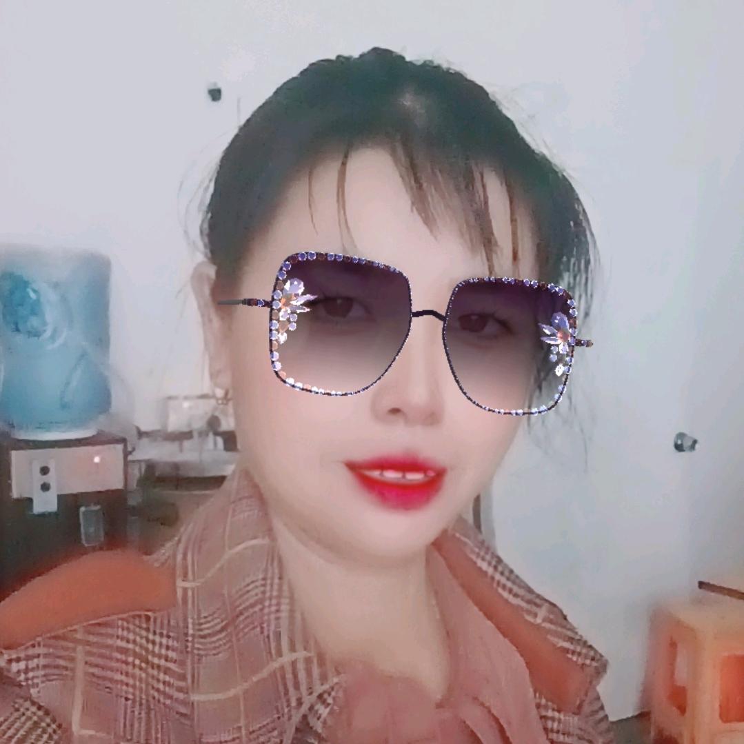 陈姐。