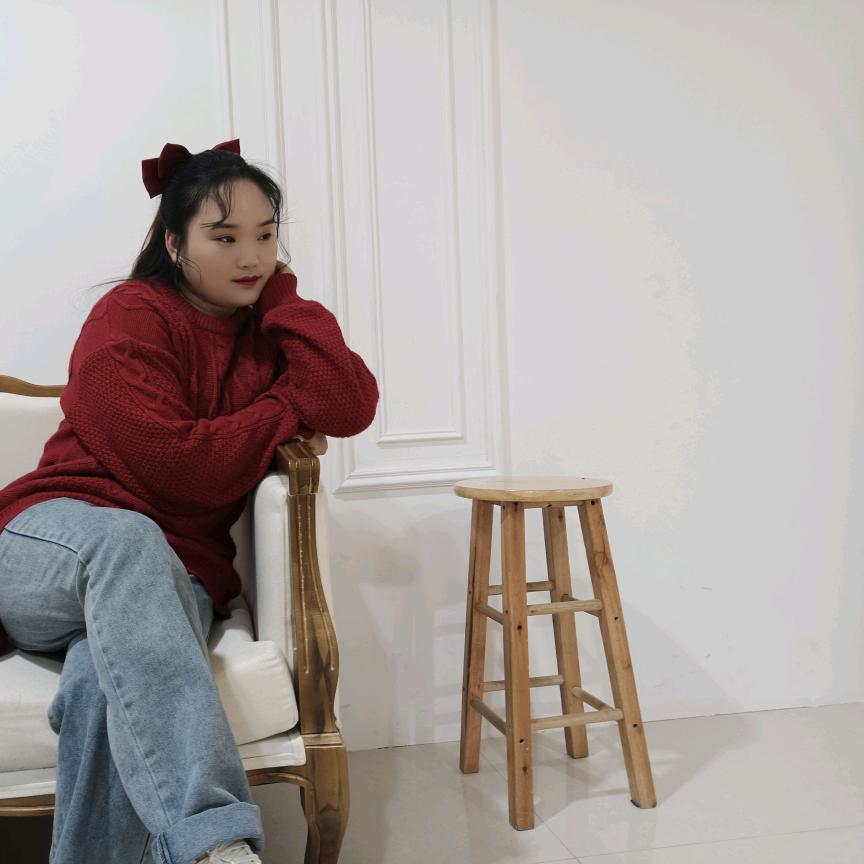 俏