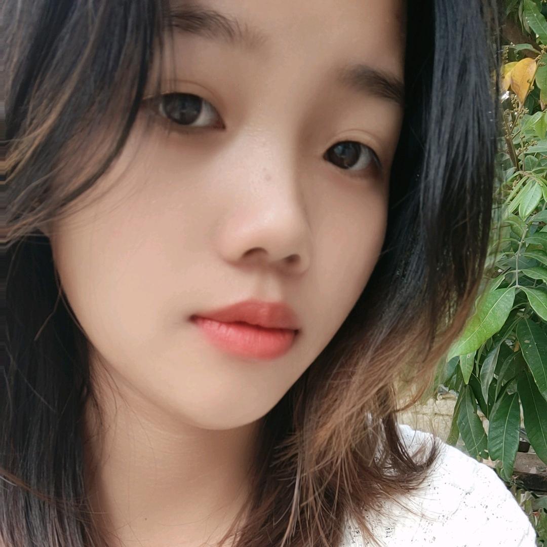 @露姐