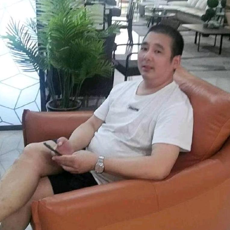 吉斯家居(常熟培鑫家具店)