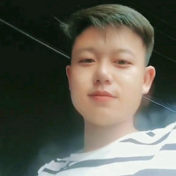 小覃