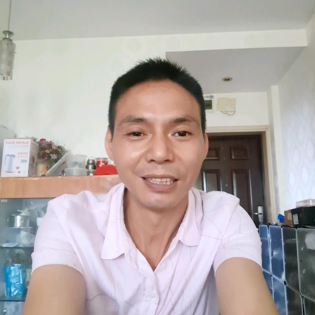 邓平(爱唱歌)