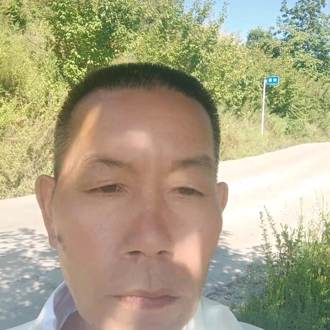 何兴云