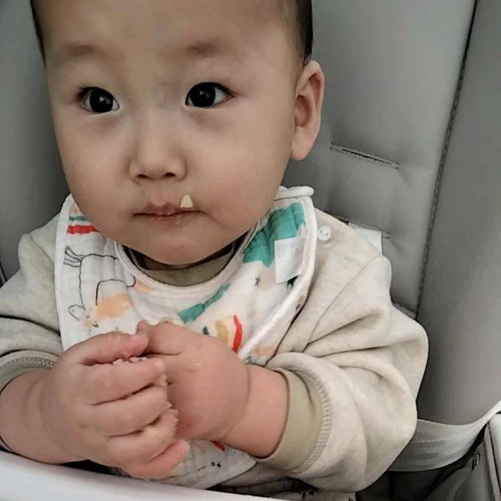 伊伊奶奶