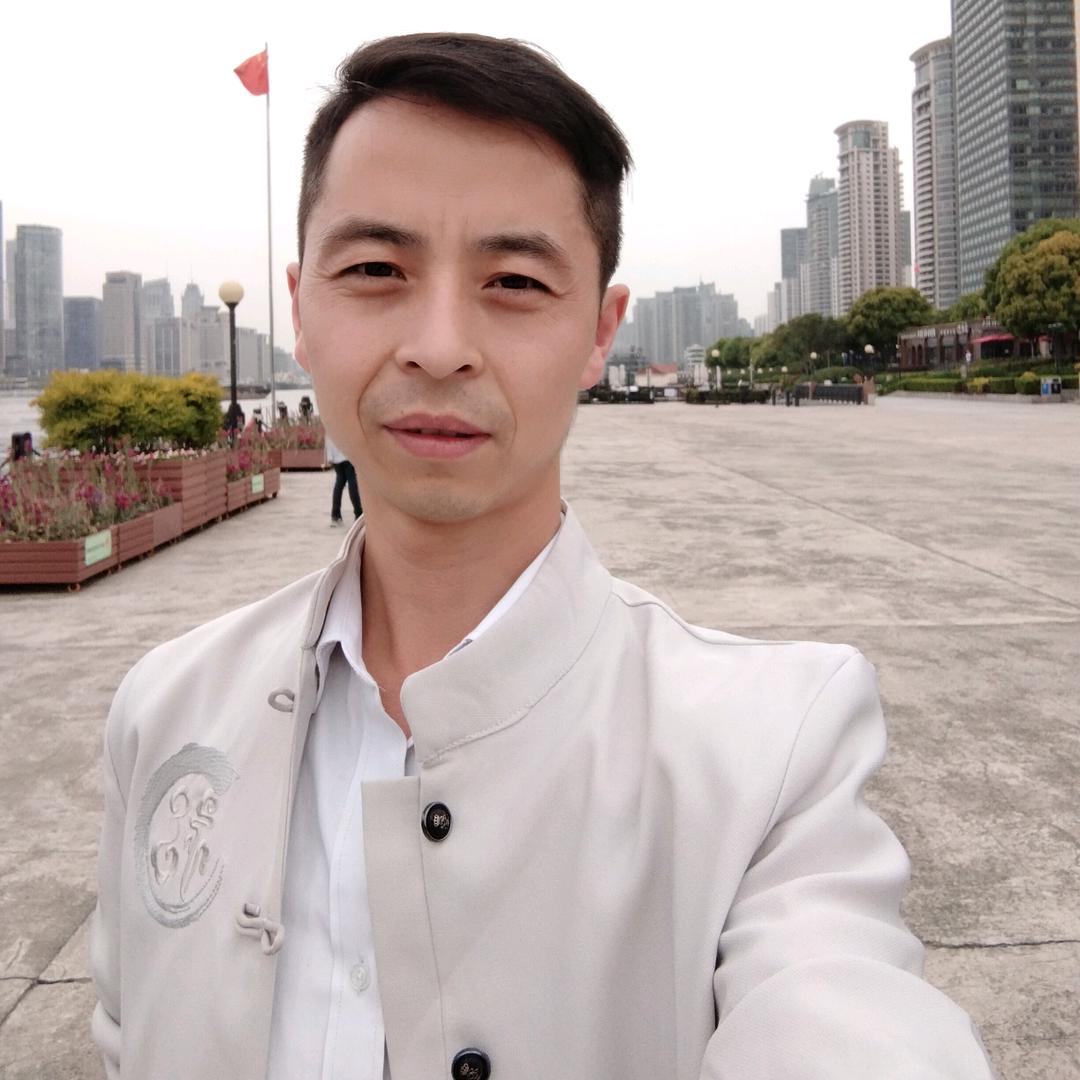 @ঠᩚ᭄举杯🍶⃟ꦽ敬过往