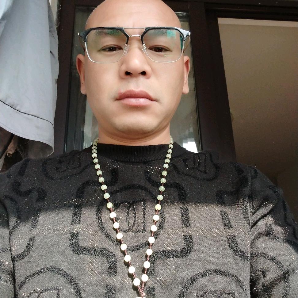 在外闯荡的阿东
