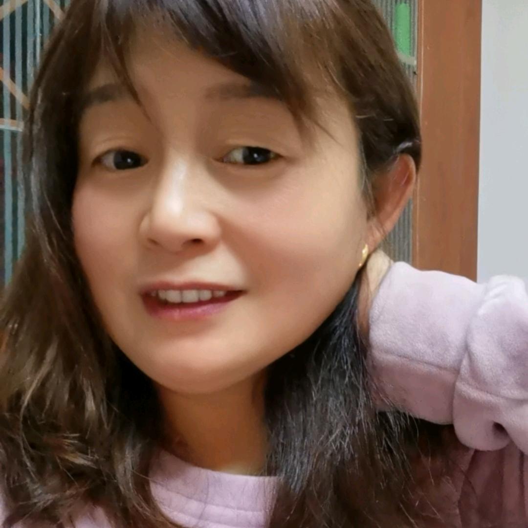 薛大姐、