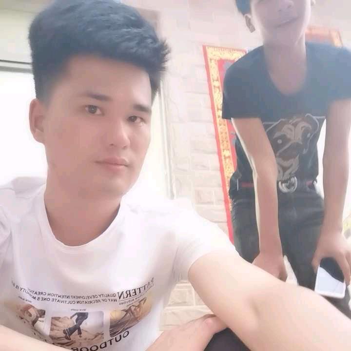 两个小捣蛋🤗