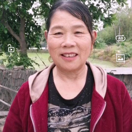 阿玉：