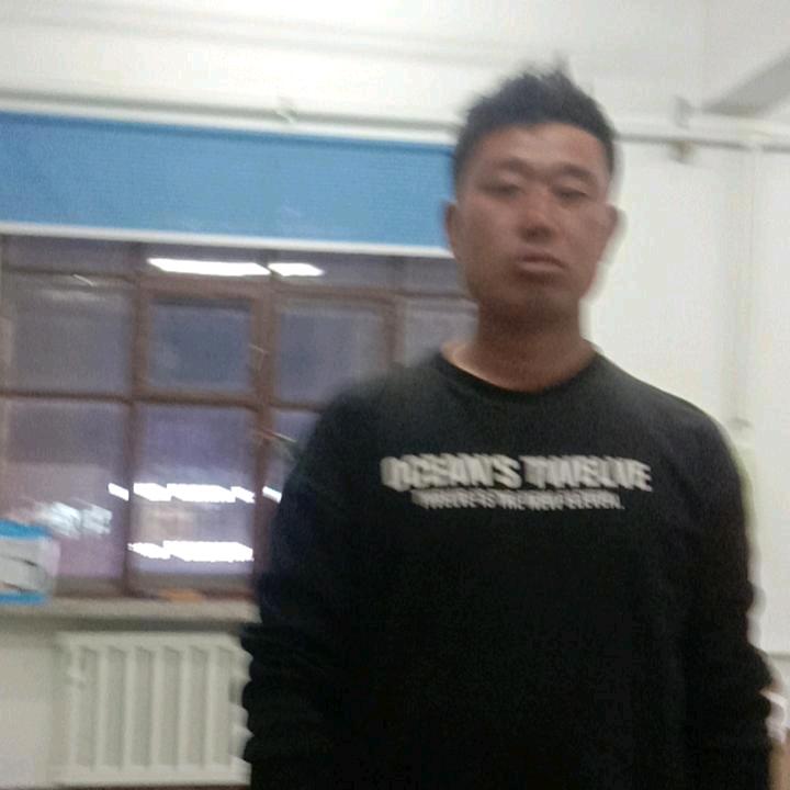 甜甜v