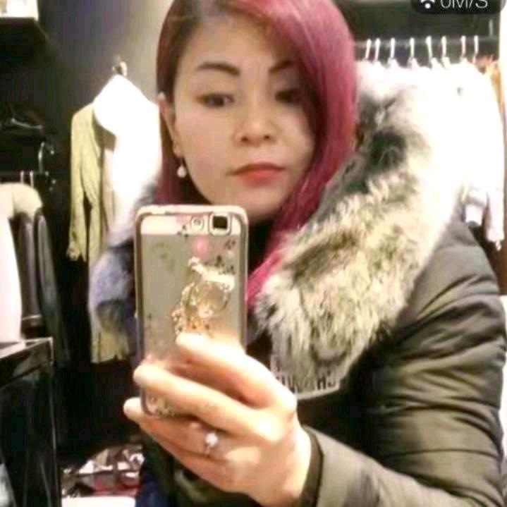 雪儿。下午四点半直播❤️❤️❤️❤️❤️