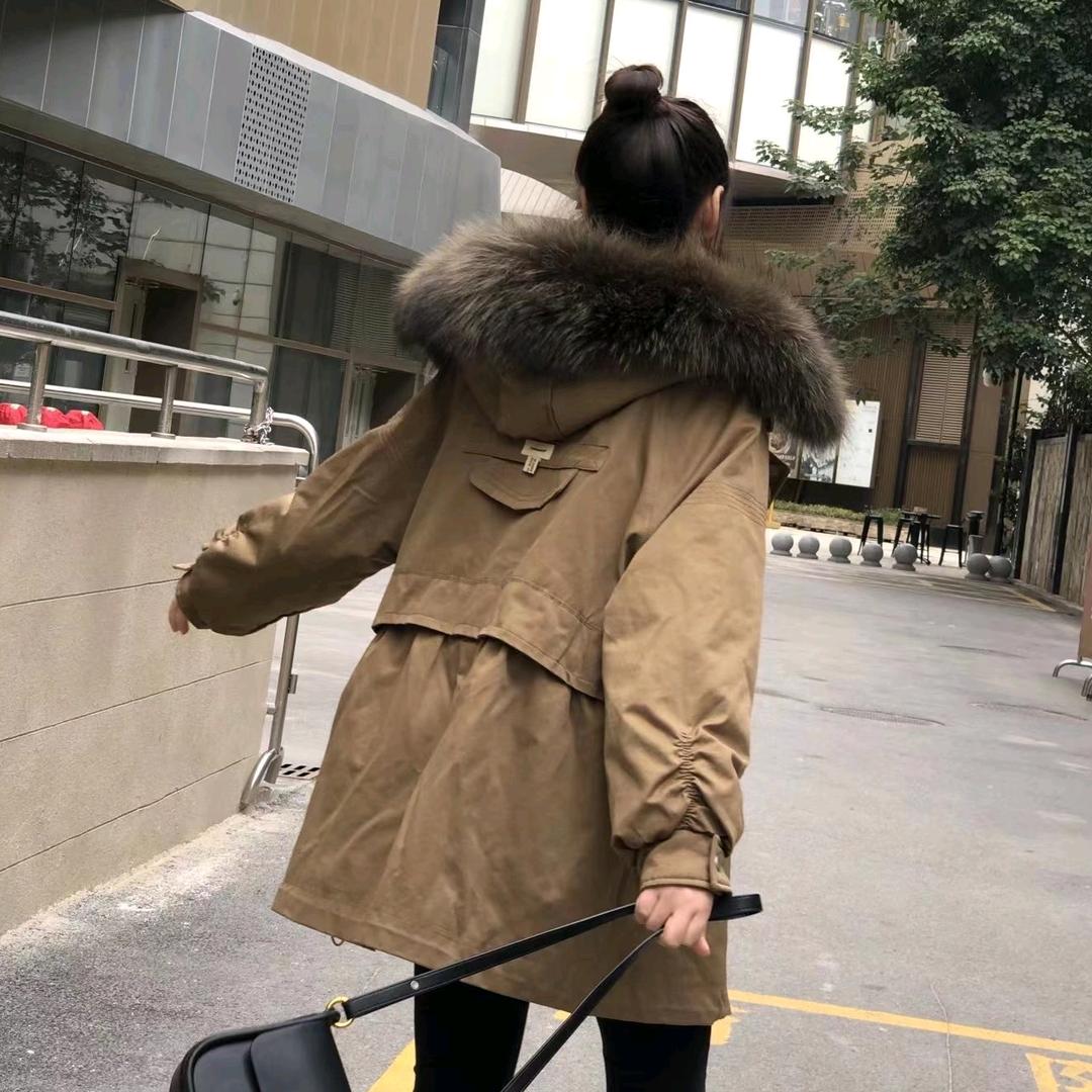 晴川姑娘个性穿搭