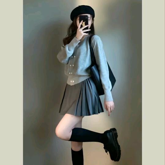 小合丽子