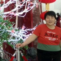 ′路边小草雨过彩虹