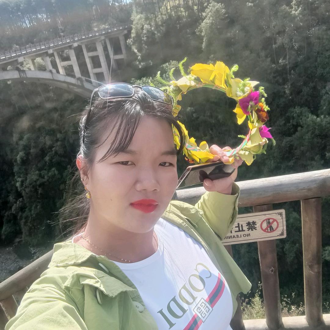 小美女