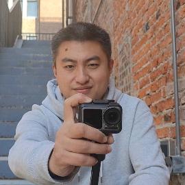 万小琦